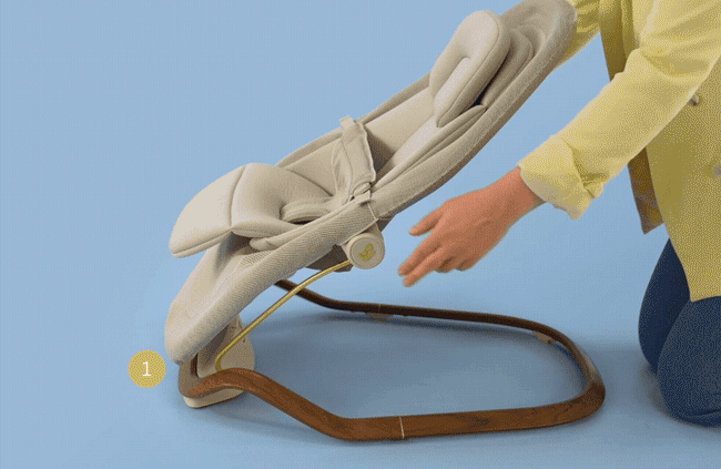 マキシコシ バウンサーシート ドーヴプロ