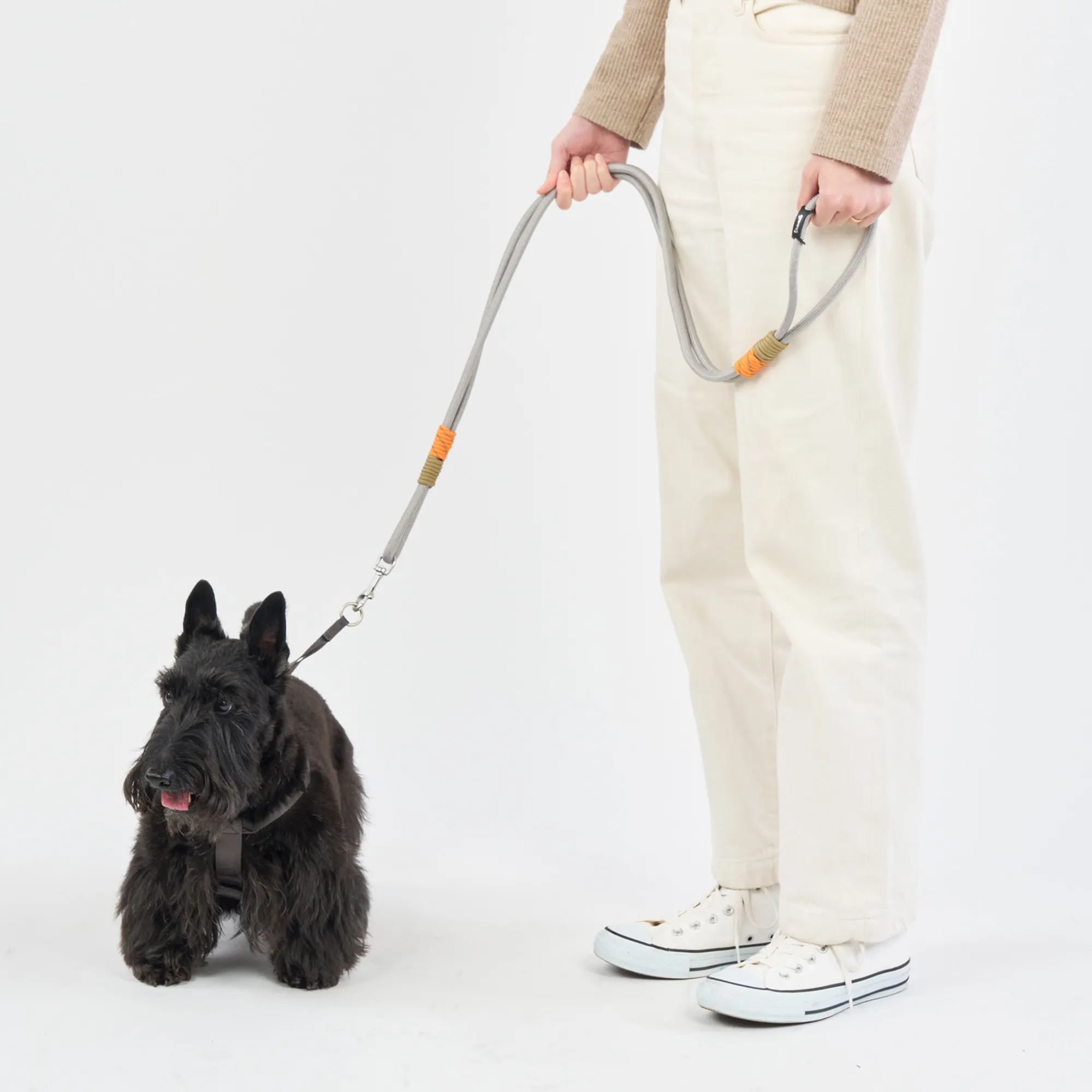 ヨセミテ　スマホストラップ　ドッグリード